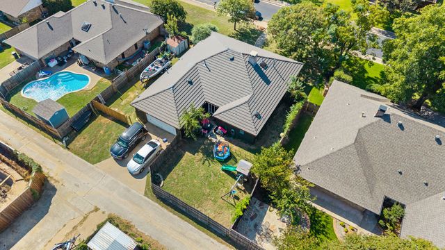 12 Ridge Drive, Hickory Creek, TX 75065