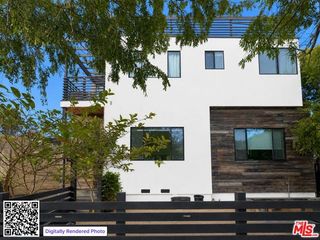 3256 Cabrillo Boulevard, Los Angeles, CA 90066