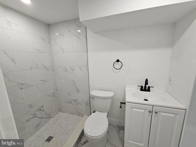 2059 WILMOT ST, Philadelphia, PA 19124