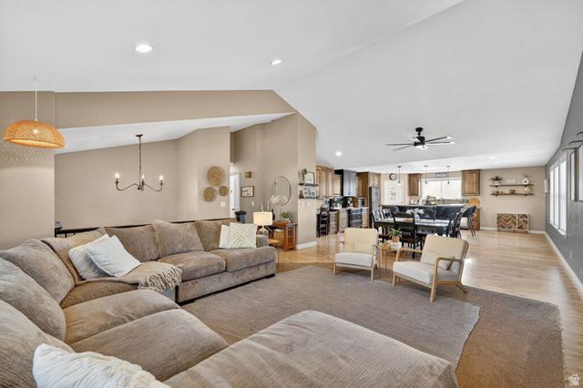 1264 BROOKE LN, Farmington, UT 84025