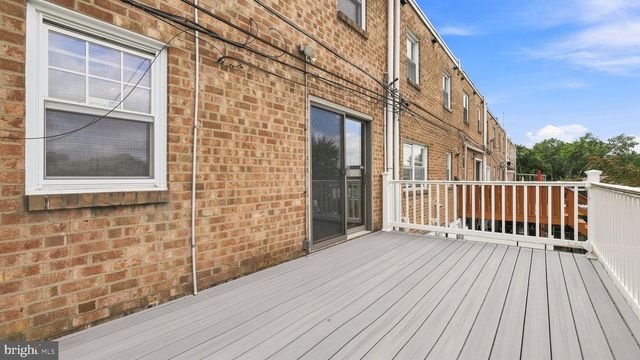 10228 W KESWICK RD, Philadelphia, PA 19114