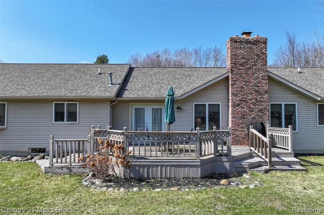 5464 N Seymour Road, Flushing, MI 48433