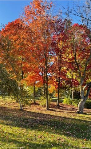 5464 N Seymour Road, Flushing, MI 48433