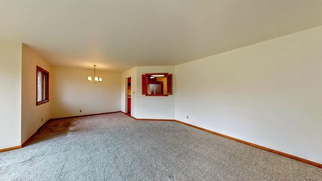 243 Hillcrest Lane, Jefferson, WI 53549