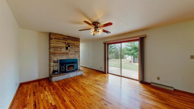 243 Hillcrest Lane, Jefferson, WI 53549