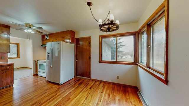 243 Hillcrest Lane, Jefferson, WI 53549