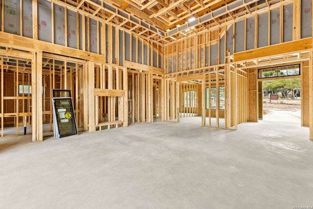 5697 Comal Vista, New Braunfels, TX 78132