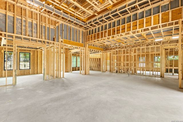 5697 Comal Vista, New Braunfels, TX 78132