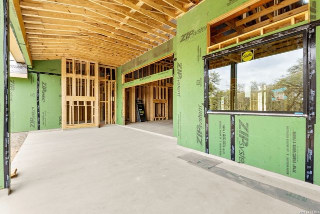 5697 Comal Vista, New Braunfels, TX 78132