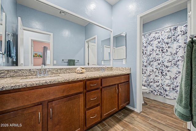 17153 W BUTLER Avenue, Waddell, AZ 85355