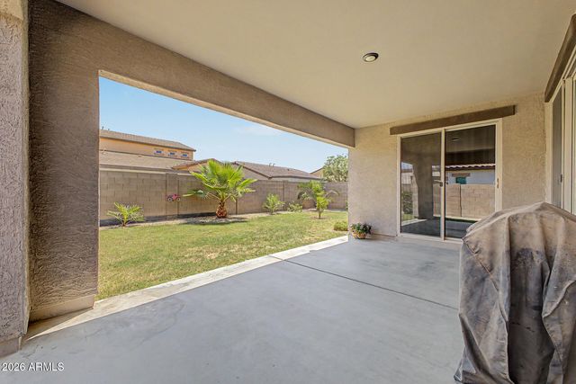17153 W BUTLER Avenue, Waddell, AZ 85355