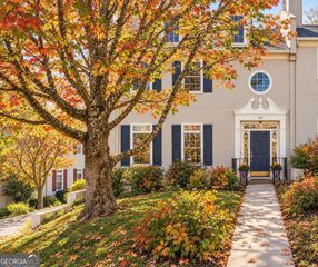 107 Paces Run SE 107, Atlanta, GA 30339