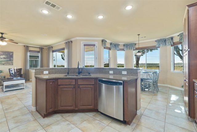 9201 Perimeter Street, Denton, TX 76207