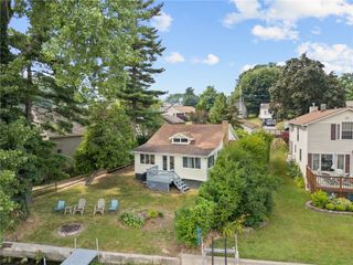 374 South Drive, Greece, NY 14612