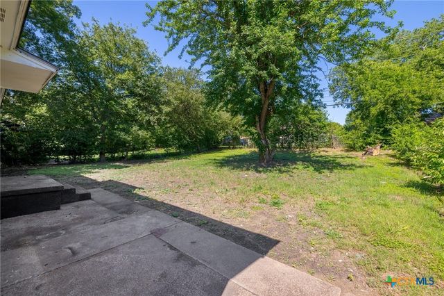 1303 N W S Young Drive, Killeen, TX 76543