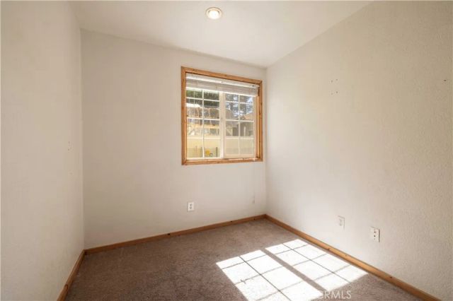 863 B Lane, Big Bear City, CA 92314