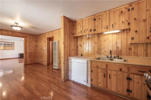 863 B Lane, Big Bear City, CA 92314
