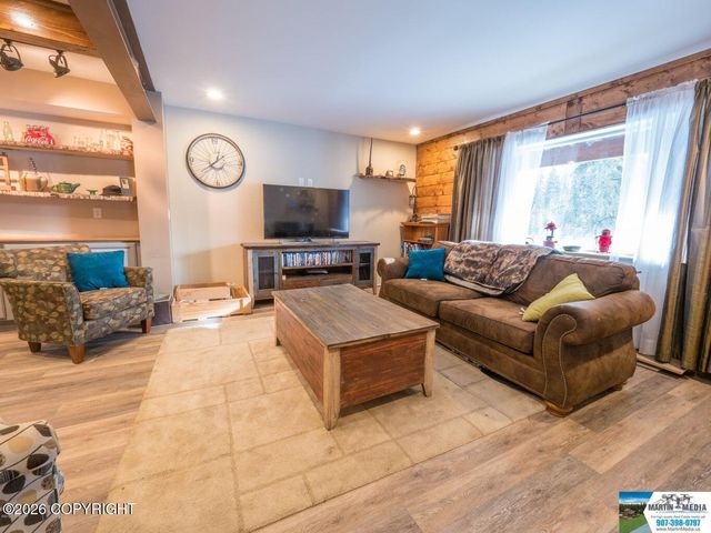 38820 Retriever Avenue, Soldotna, AK 99669