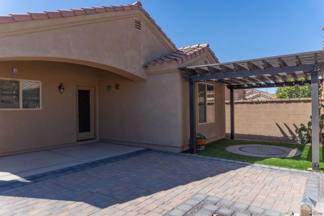 8058 E 34 St, Yuma, AZ 85365