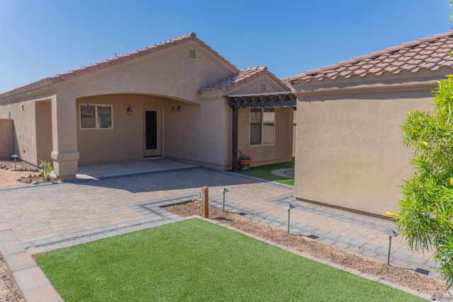 8058 E 34 St, Yuma, AZ 85365