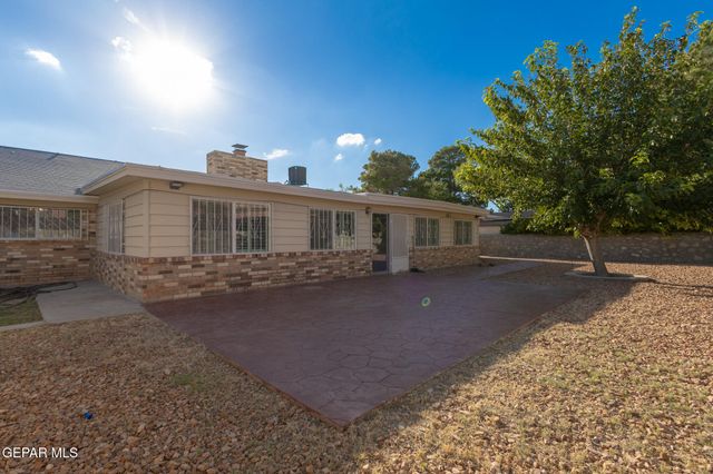 14829 KINGSTON Drive, Horizon City, TX 79928