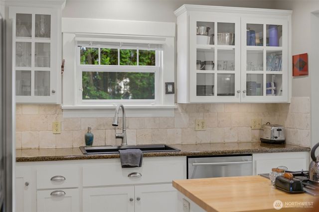 8118 Stinson Avenue, Gig Harbor, WA 98332