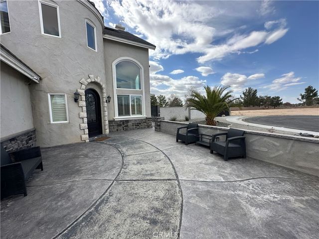 11238 Lindsay Lane, Apple Valley, CA 92308