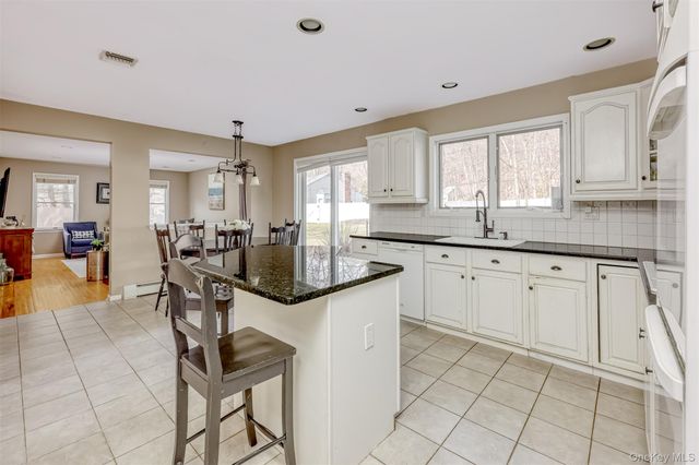 11 Mills Road, Suffern, NY 10901