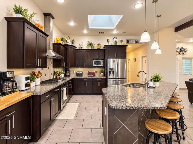 290 Wall Avenue, Las Cruces, NM 88001