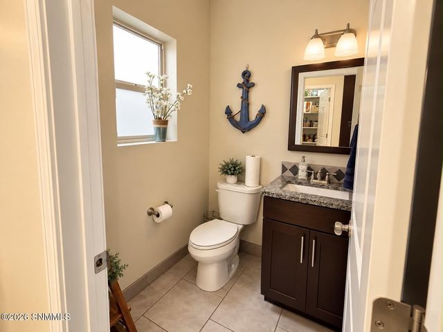 290 Wall Avenue, Las Cruces, NM 88001