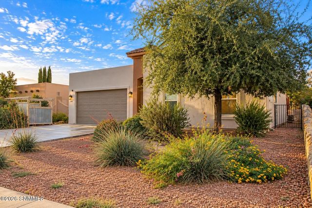 290 Wall Avenue, Las Cruces, NM 88001
