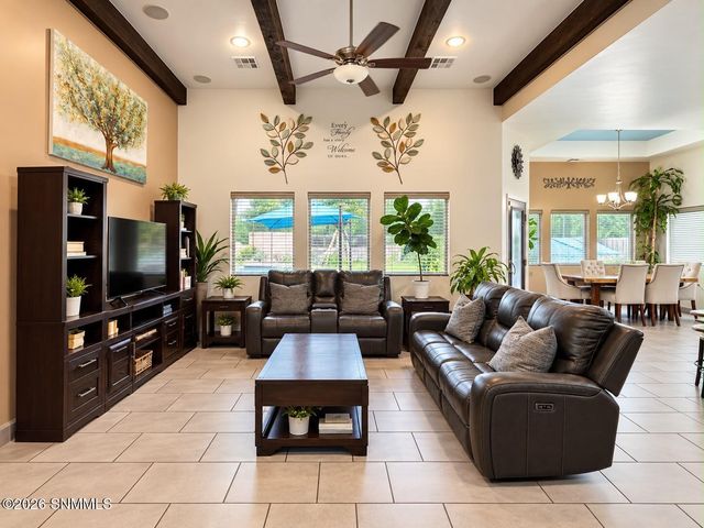 290 Wall Avenue, Las Cruces, NM 88001