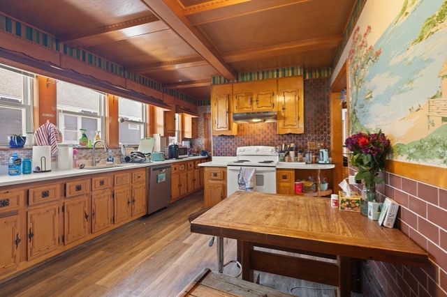 25-27 Upland Rd, Somerville, MA 02144