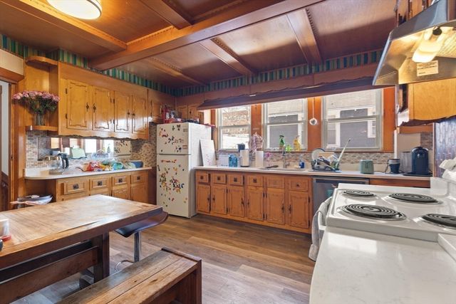 25-27 Upland Rd, Somerville, MA 02144