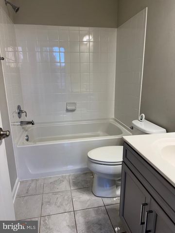 120 TOLOCKA TER NE, Leesburg, VA 20176