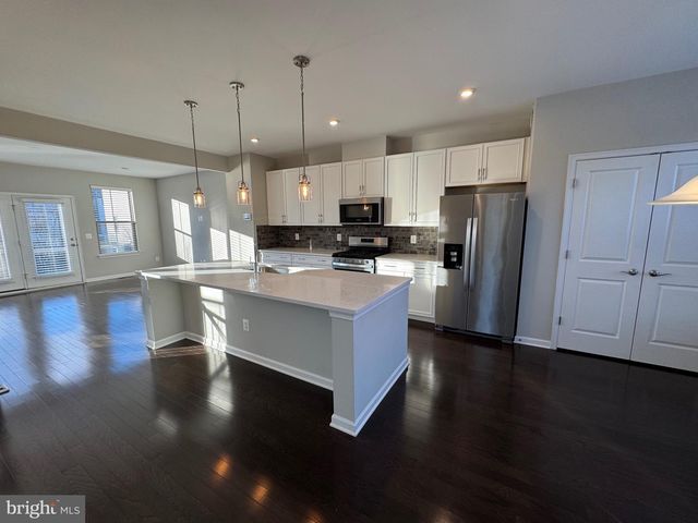 120 TOLOCKA TER NE, Leesburg, VA 20176