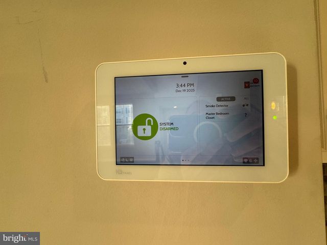 120 TOLOCKA TER NE, Leesburg, VA 20176