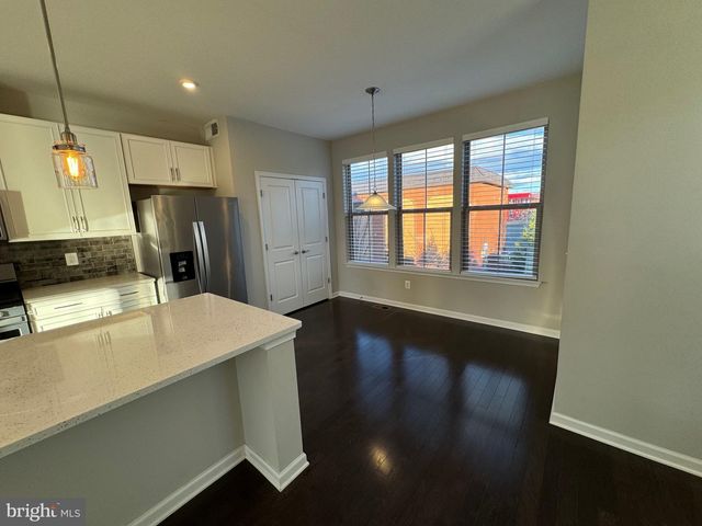 120 TOLOCKA TER NE, Leesburg, VA 20176