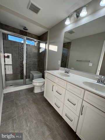 120 TOLOCKA TER NE, Leesburg, VA 20176