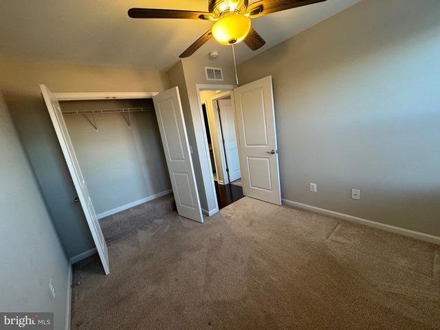 120 TOLOCKA TER NE, Leesburg, VA 20176