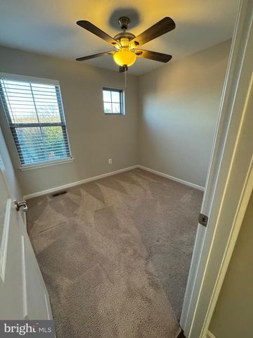 120 TOLOCKA TER NE, Leesburg, VA 20176