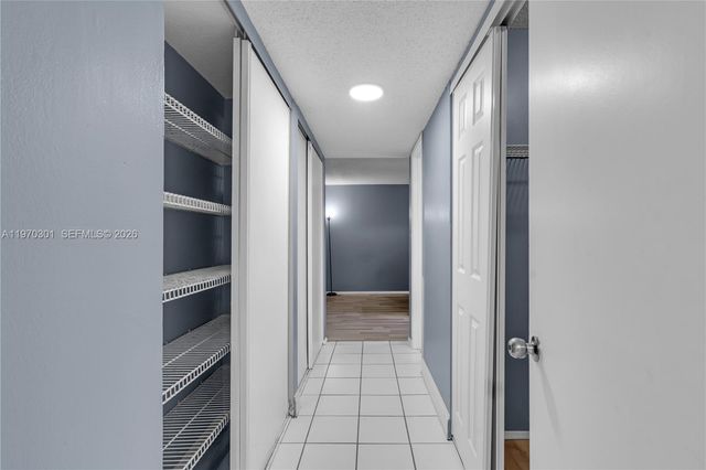 455 S Pine Island Rd 303C, Plantation, FL 33324