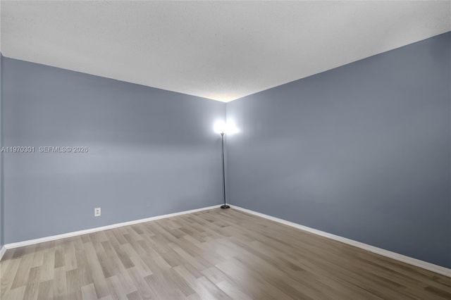 455 S Pine Island Rd 303C, Plantation, FL 33324