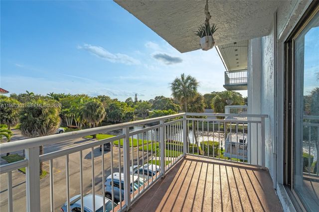 455 S Pine Island Rd 303C, Plantation, FL 33324