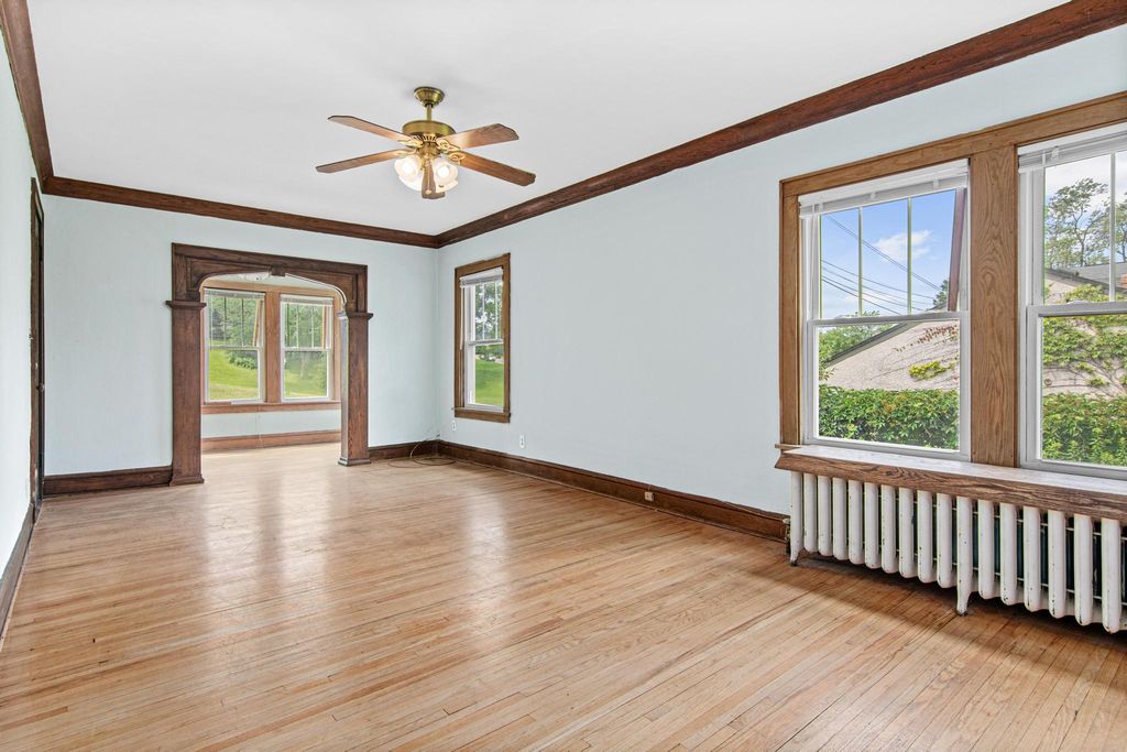 1221 29th Avenue NE, Minneapolis, MN 55418 — photo 5