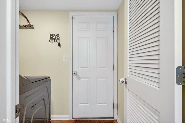 1137 N Aberdeen Drive, Franklin, IN 46131