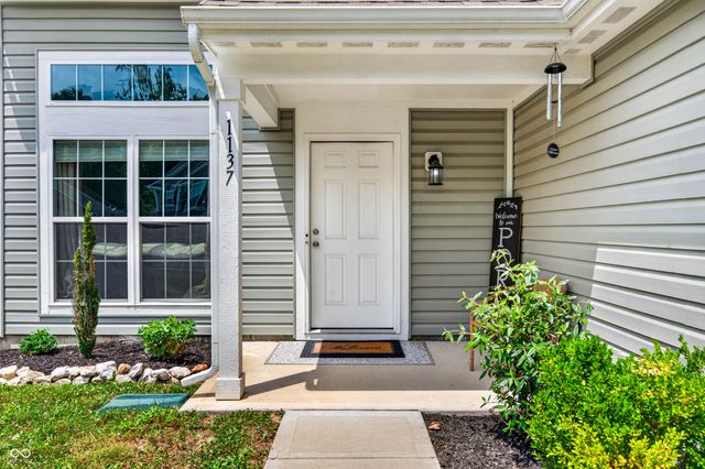 1137 N Aberdeen Drive, Franklin, IN 46131