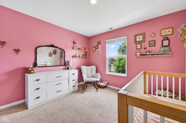 1137 N Aberdeen Drive, Franklin, IN 46131