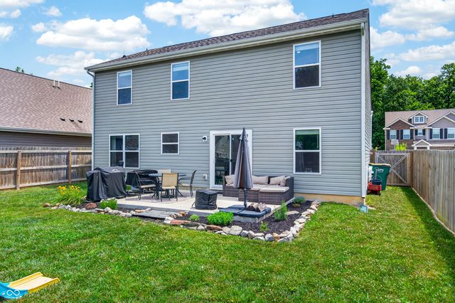 1137 N Aberdeen Drive, Franklin, IN 46131