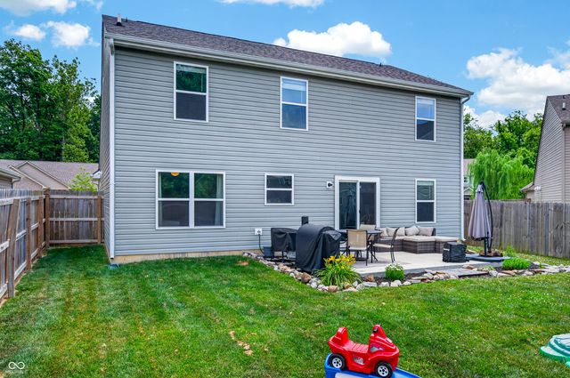 1137 N Aberdeen Drive, Franklin, IN 46131